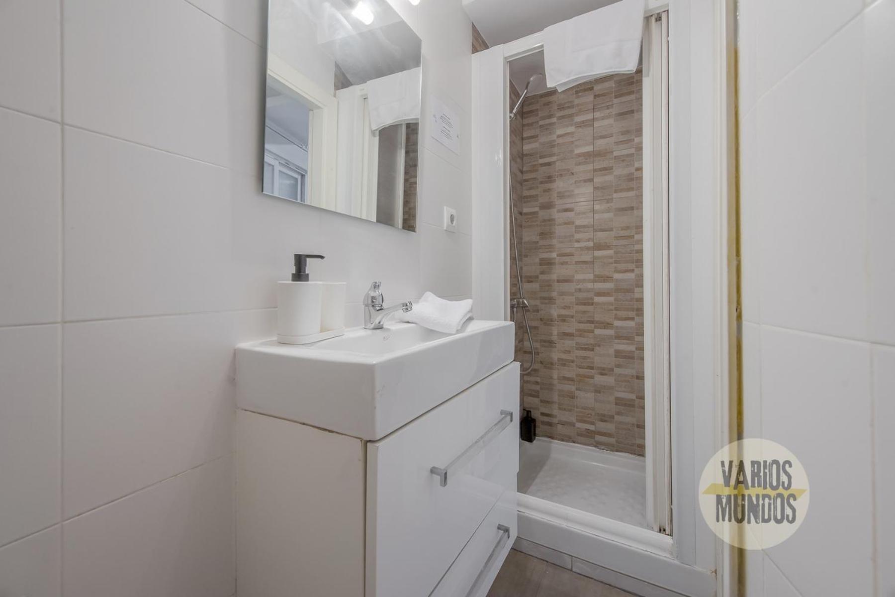 Stunning Apt En La Gran Via-Centro De Madrid E2 Екстериор снимка